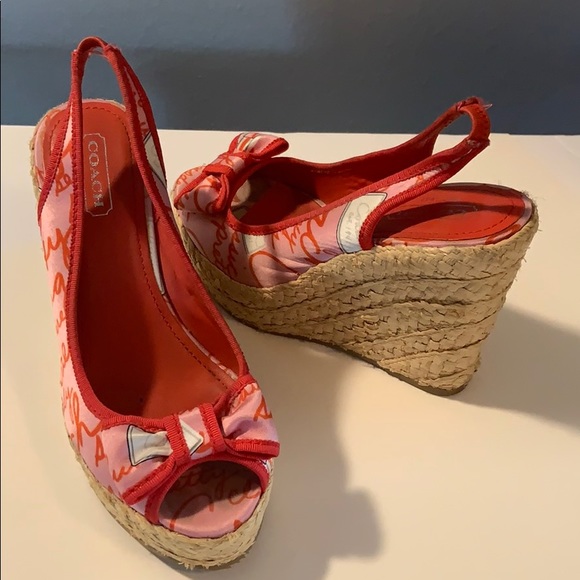 Coach wedges Size 6.5 - Picture 1 of 1